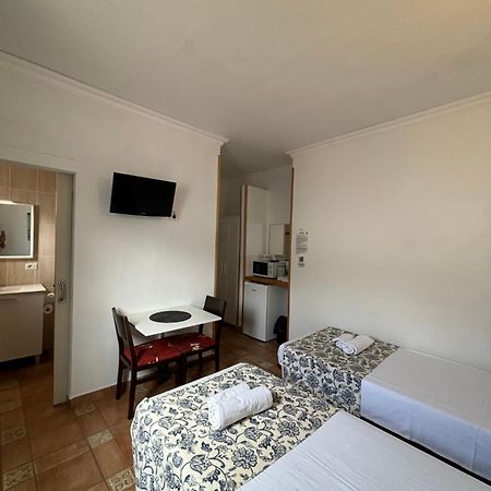 Apartamentos Y Habitaciones Villa Marina La Caleta  Exterior photo