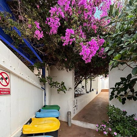 Apartamentos Y Habitaciones Villa Marina La Caleta  Exterior photo
