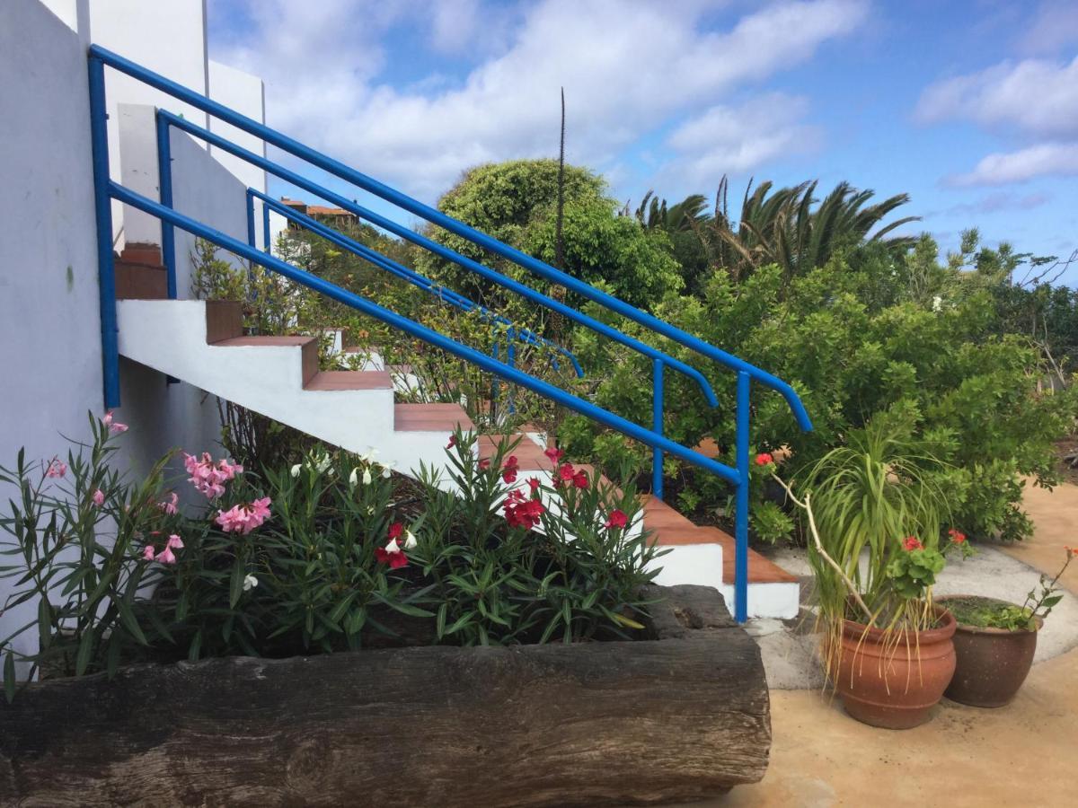 Apartamentos Y Habitaciones Villa Marina La Caleta  Exterior photo