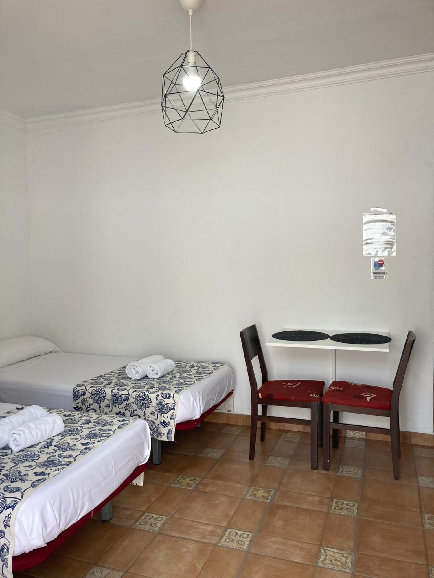 Apartamentos Y Habitaciones Villa Marina La Caleta  Exterior photo