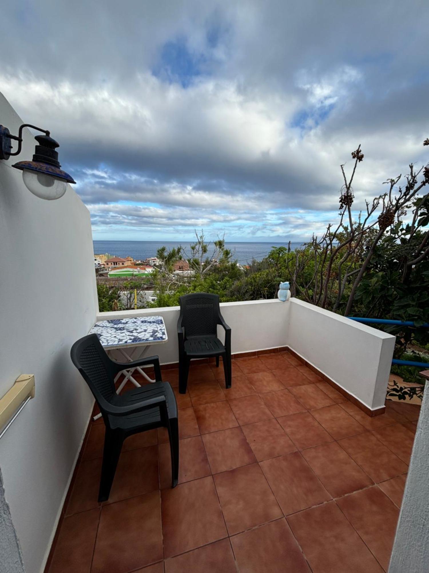 Apartamentos Y Habitaciones Villa Marina La Caleta  Exterior photo