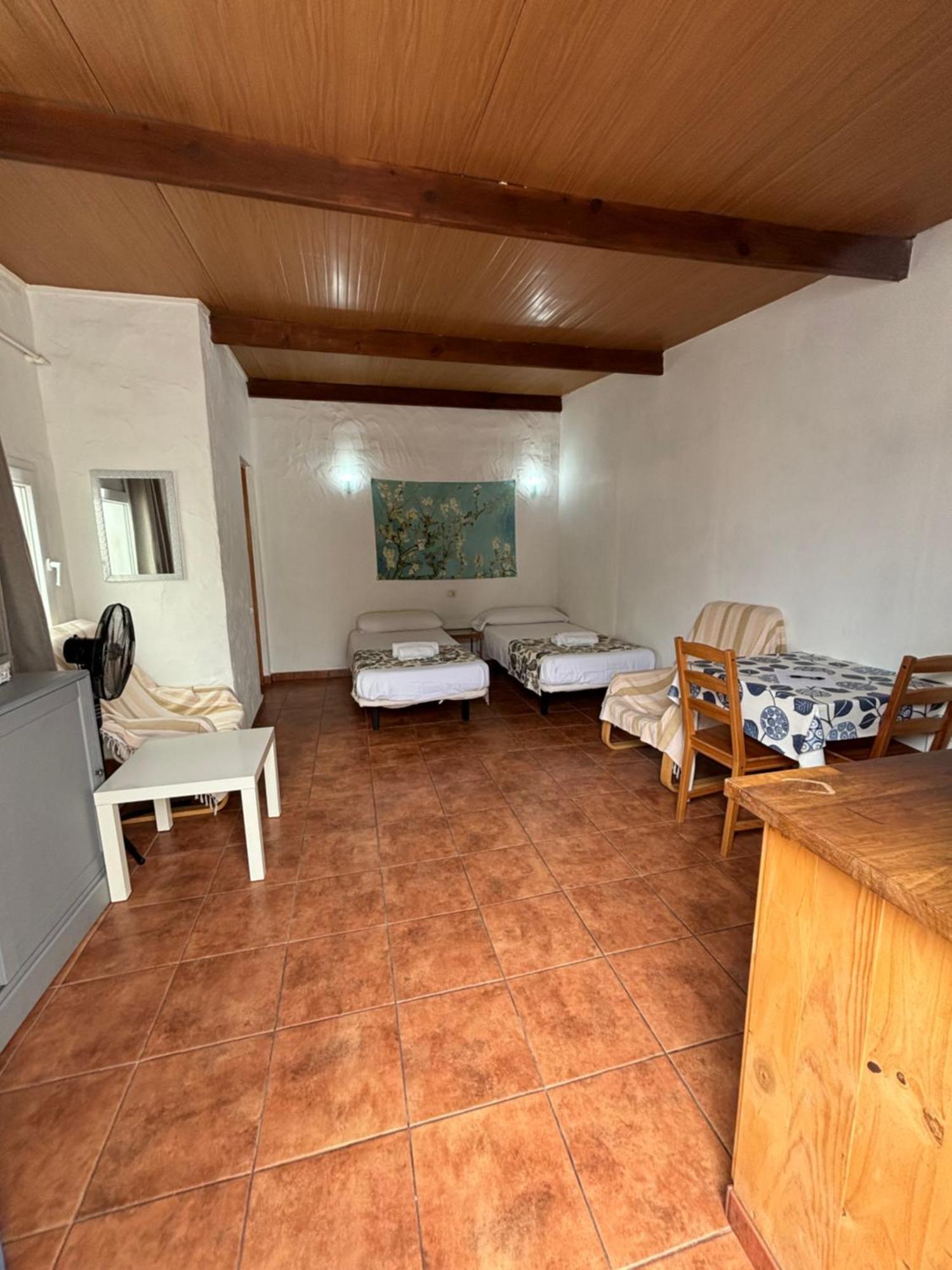 Apartamentos Y Habitaciones Villa Marina La Caleta  Exterior photo
